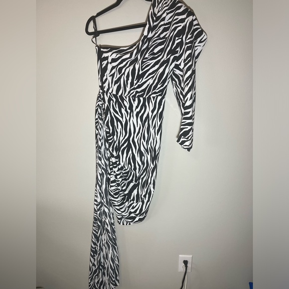 Bronx and Banco - Zebra Print One-Shoulder Dress - Picture 7 of 11